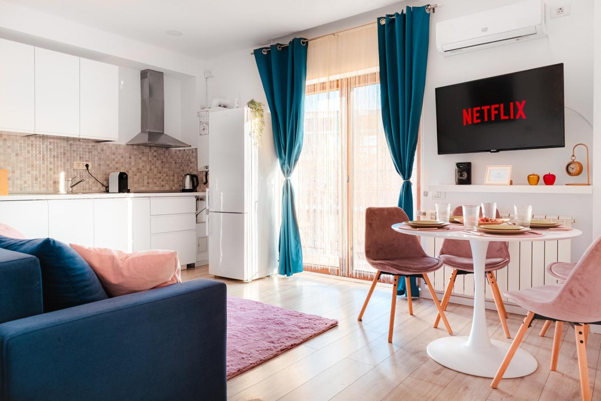 Downtown Apartment Boutique - Blue & Pink Boekarest Buitenkant foto