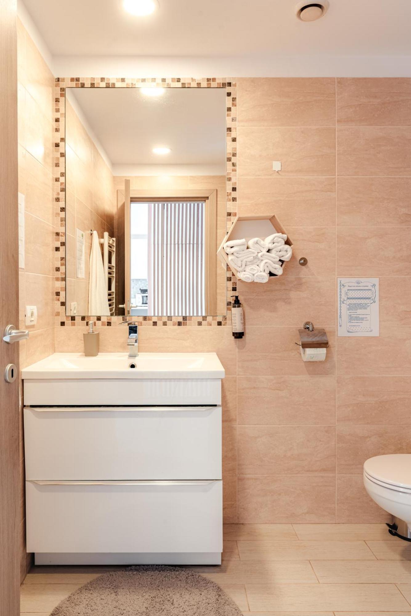 Downtown Apartment Boutique - Blue & Pink Boekarest Buitenkant foto
