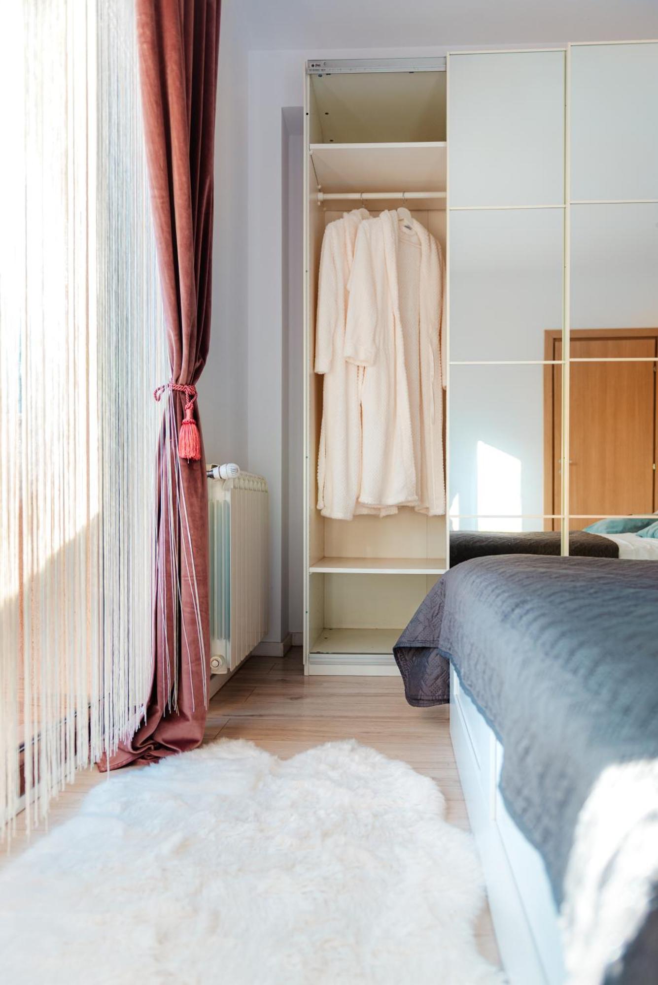 Downtown Apartment Boutique - Blue & Pink Boekarest Buitenkant foto